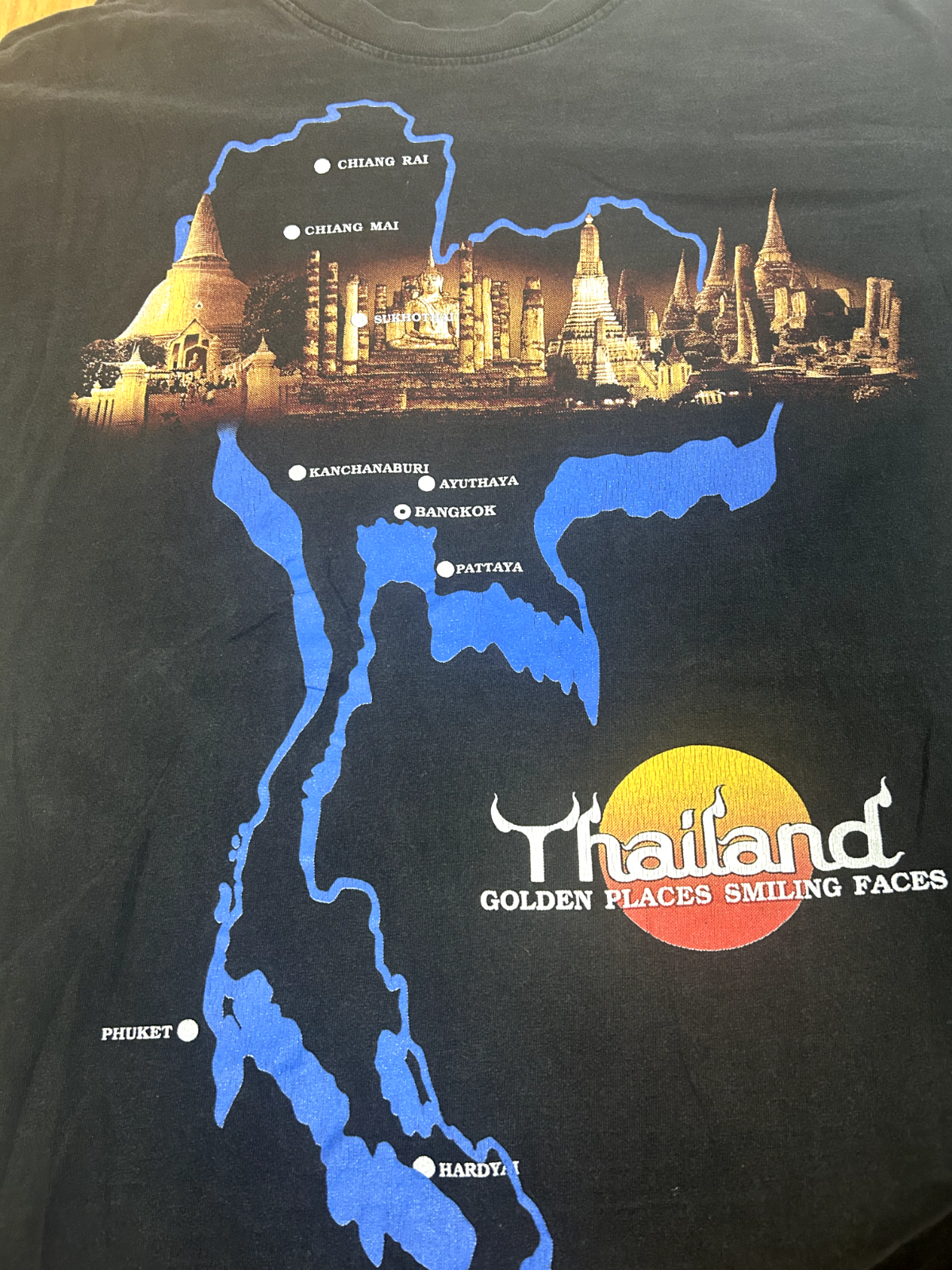 Vintage 90s Thailand Location Graphic T-Shirt Size Large